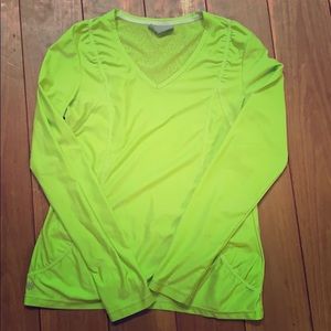Athleta top